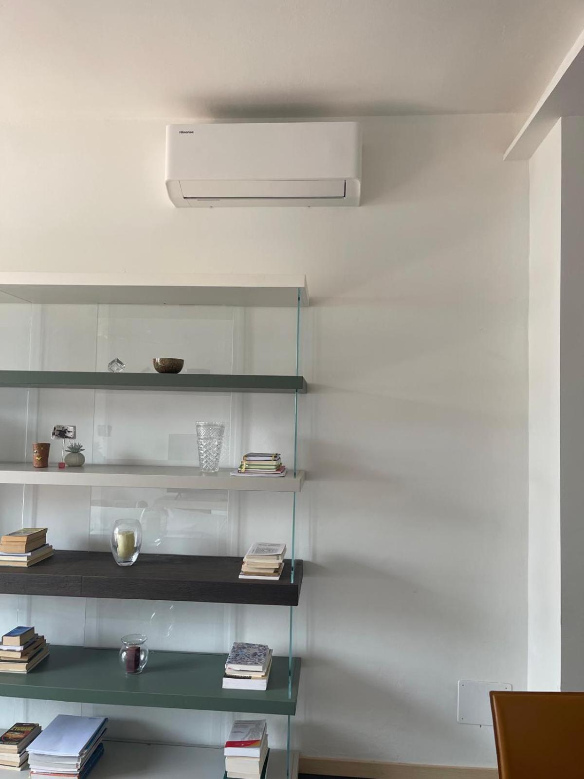 M&M Bergamo Center - Modern Flat With Free Wifi-Netflix And Welcome Italian Coffee Exterior photo